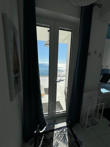 capri11